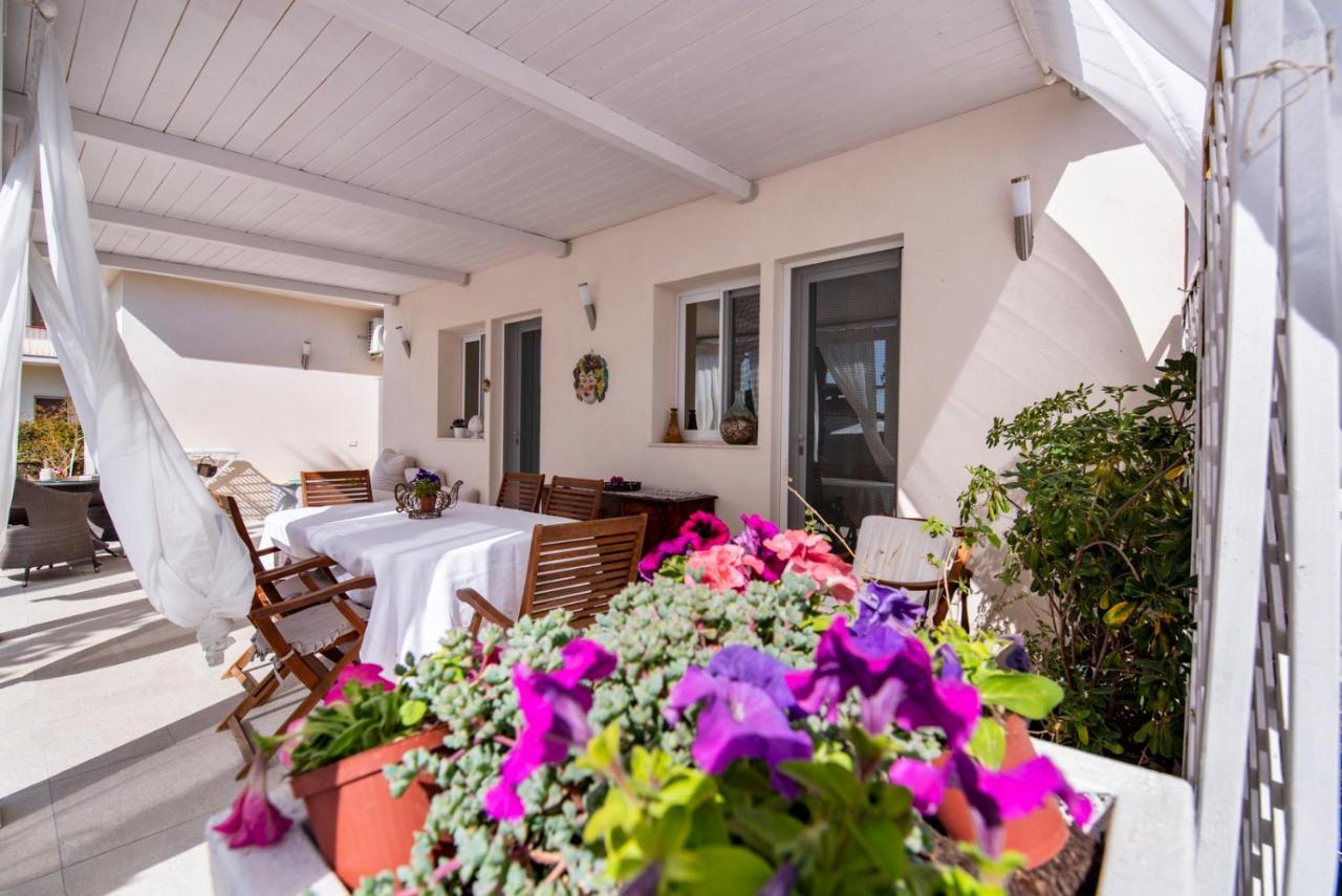 Apartment Gabriella Fontane Bianche